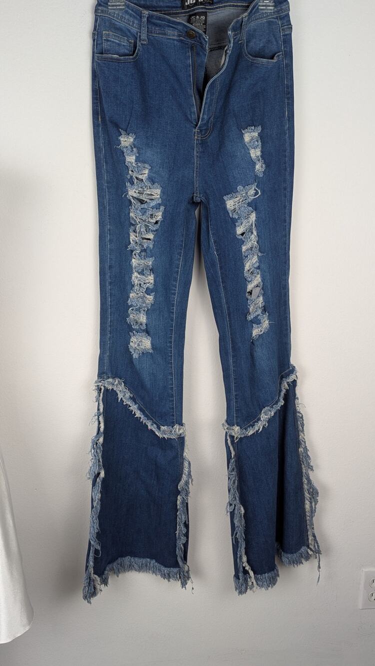 JC & JQ Distressed Raw Seams Flare Jeans XL - HighRise Shredded Bell Bottoms EUC
